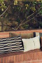 Afbeelding in Gallery-weergave laden, HK Living Natural monochrome kussen