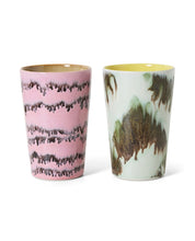 Afbeelding in Gallery-weergave laden, 70s ceramics: tea mugs, baroque (set of 2)
KST0152
